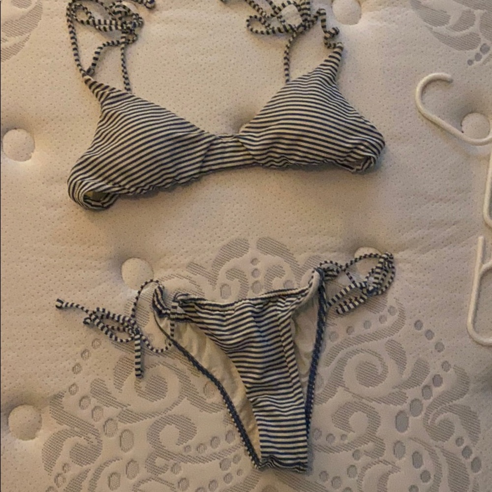 Billabong 2 piece